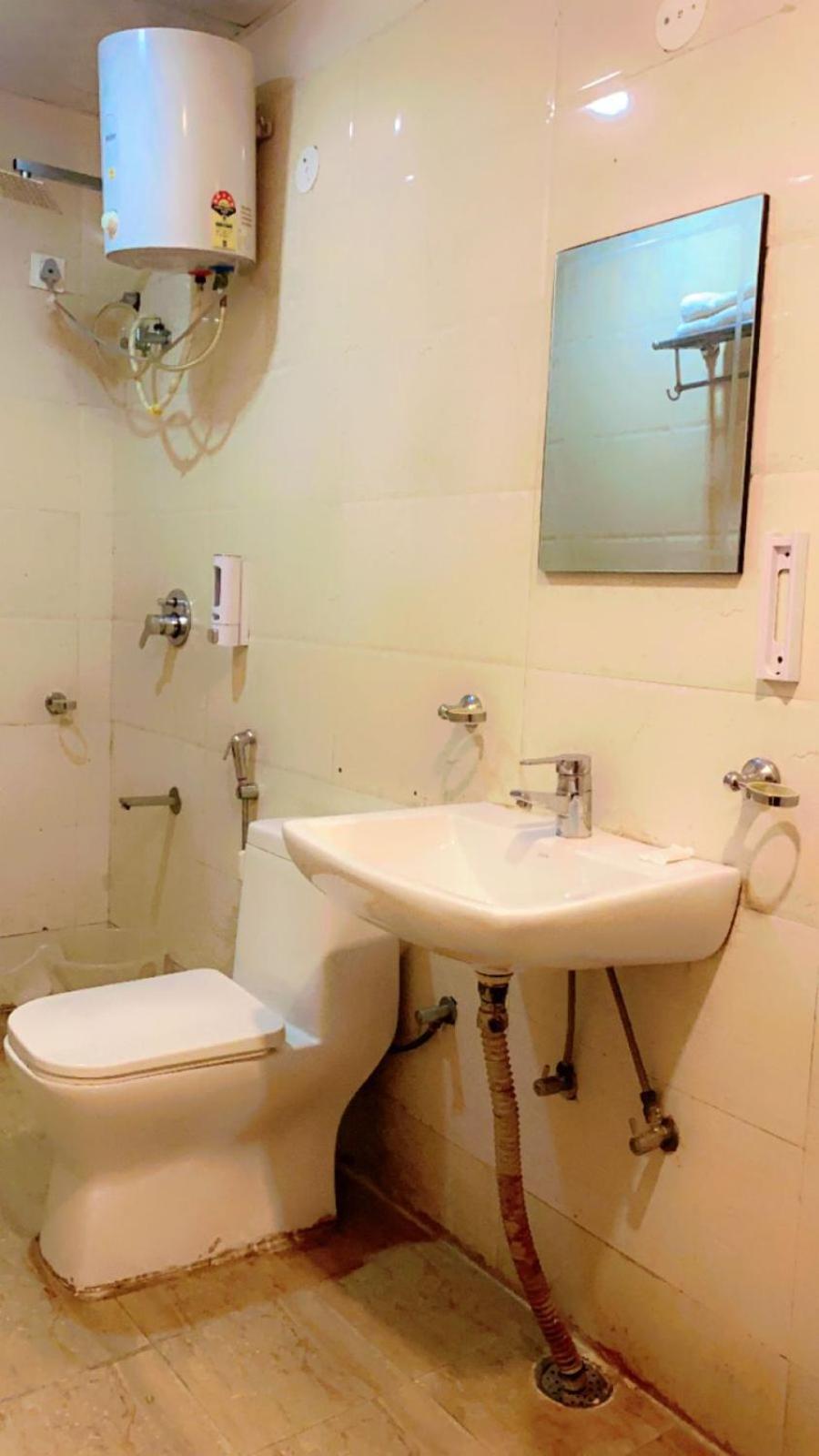 ג'איפור Hotel Airport View מראה חיצוני תמונה